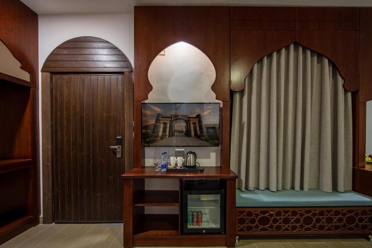 Petra Seasons Luxury Resort Al Hayy Екстериор снимка