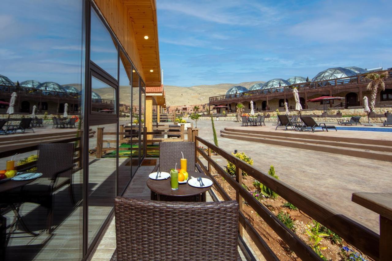 Petra Seasons Luxury Resort Al Hayy Екстериор снимка