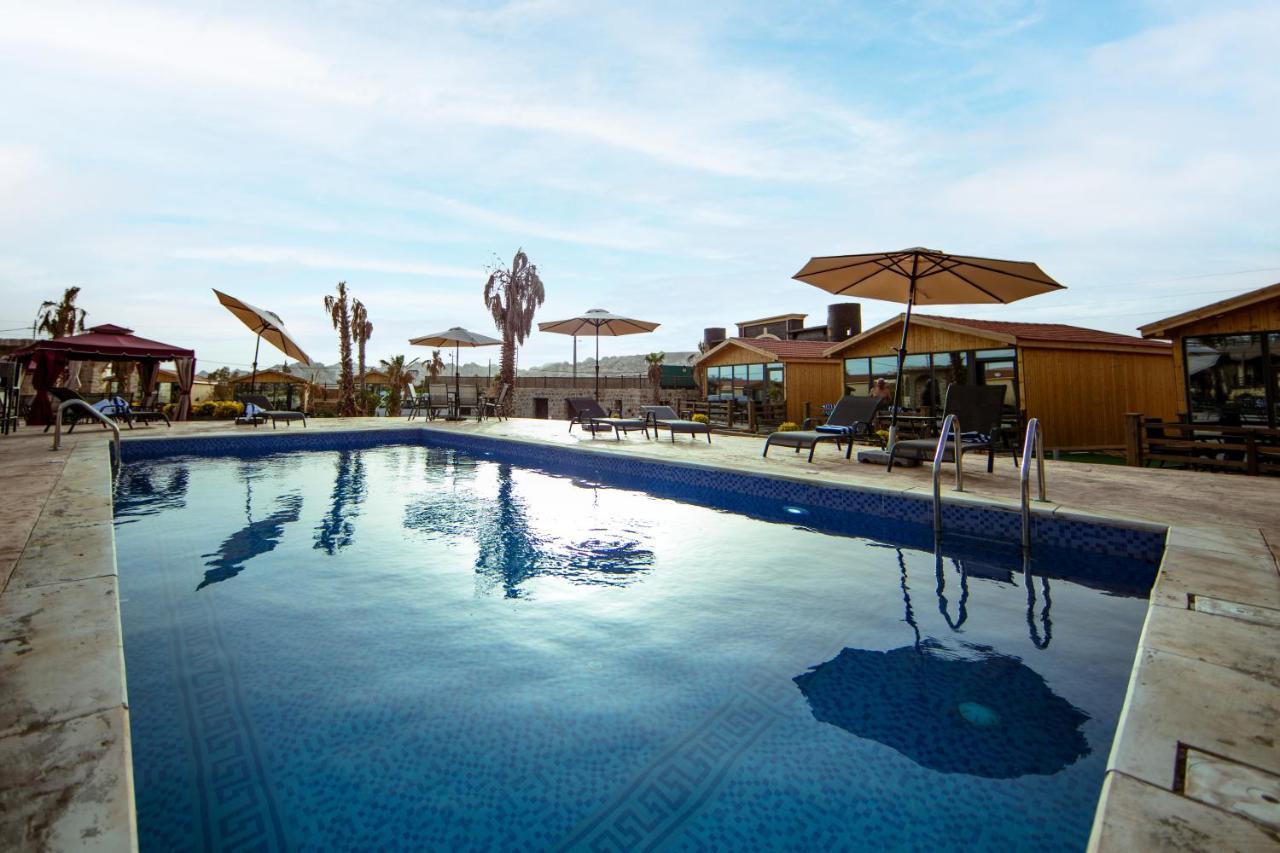 Petra Seasons Luxury Resort Al Hayy Екстериор снимка