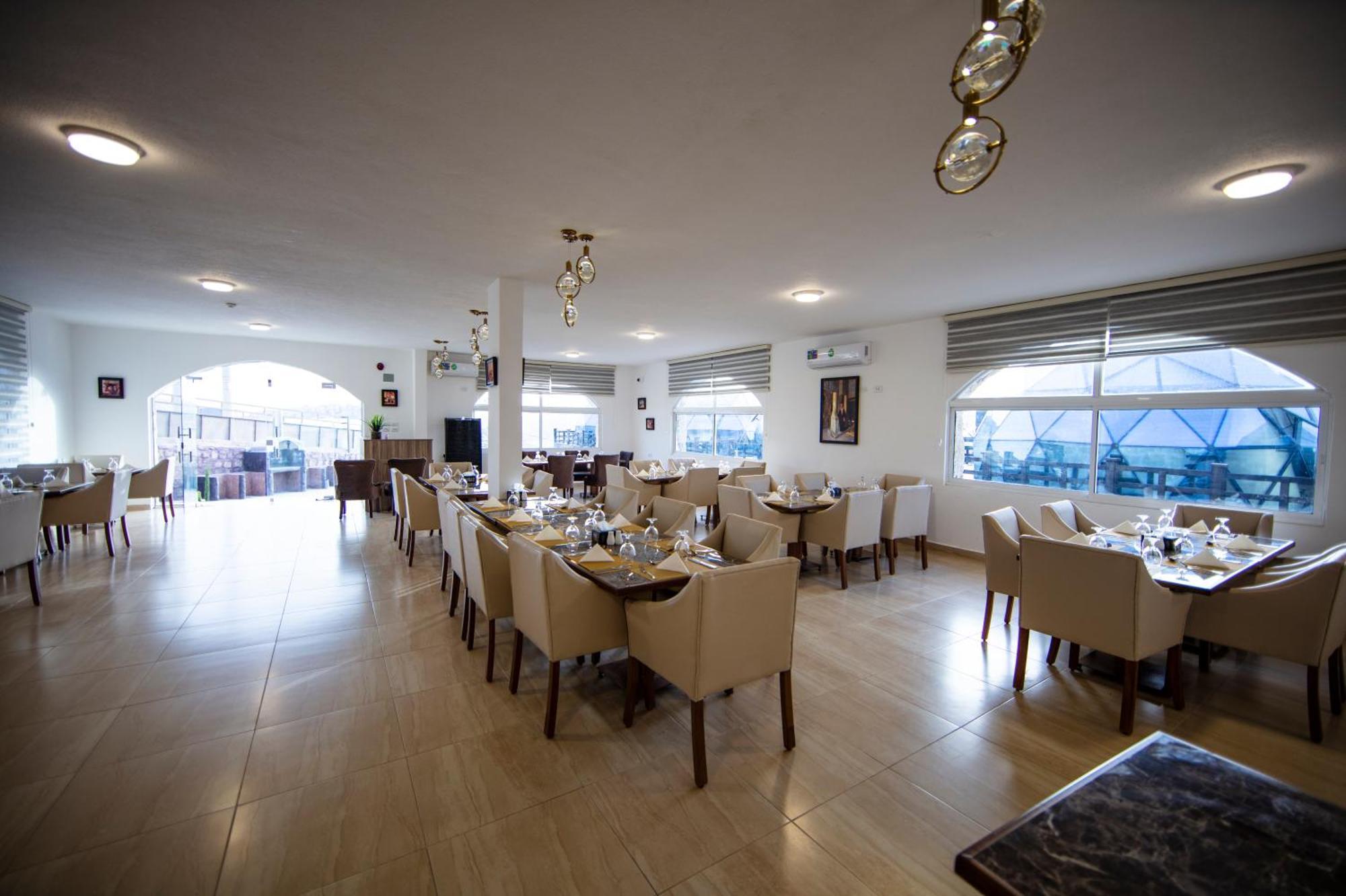 Petra Seasons Luxury Resort Al Hayy Екстериор снимка