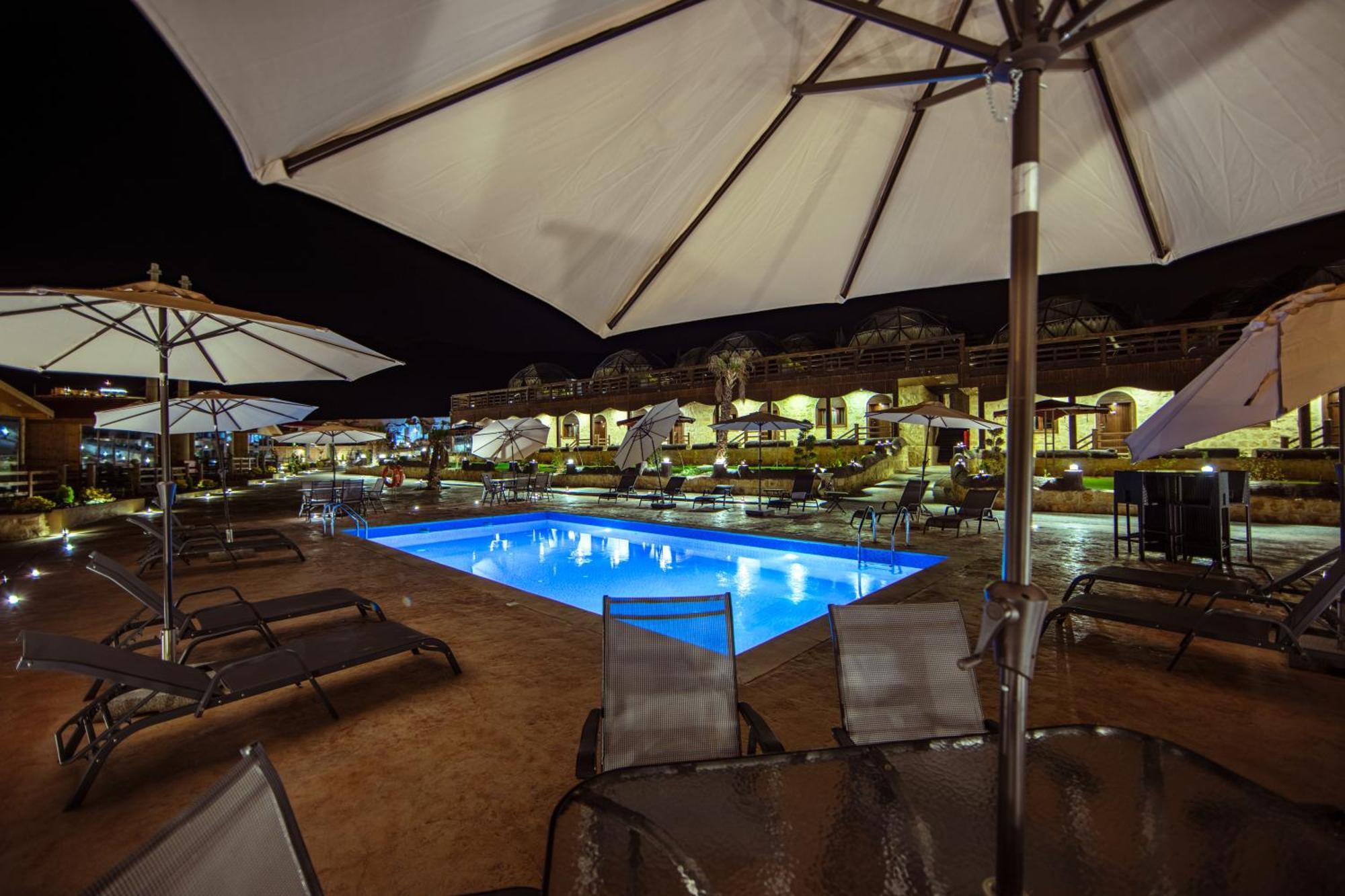 Petra Seasons Luxury Resort Al Hayy Екстериор снимка