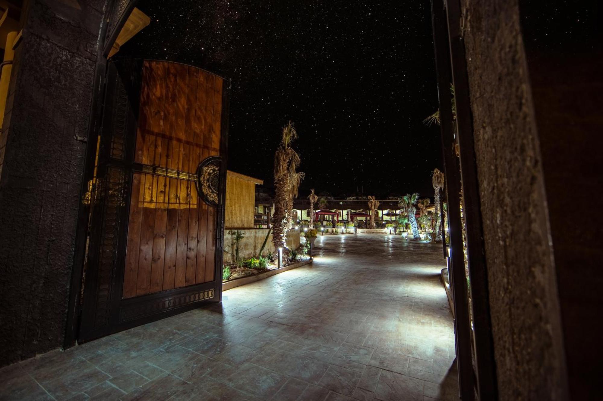 Petra Seasons Luxury Resort Al Hayy Екстериор снимка