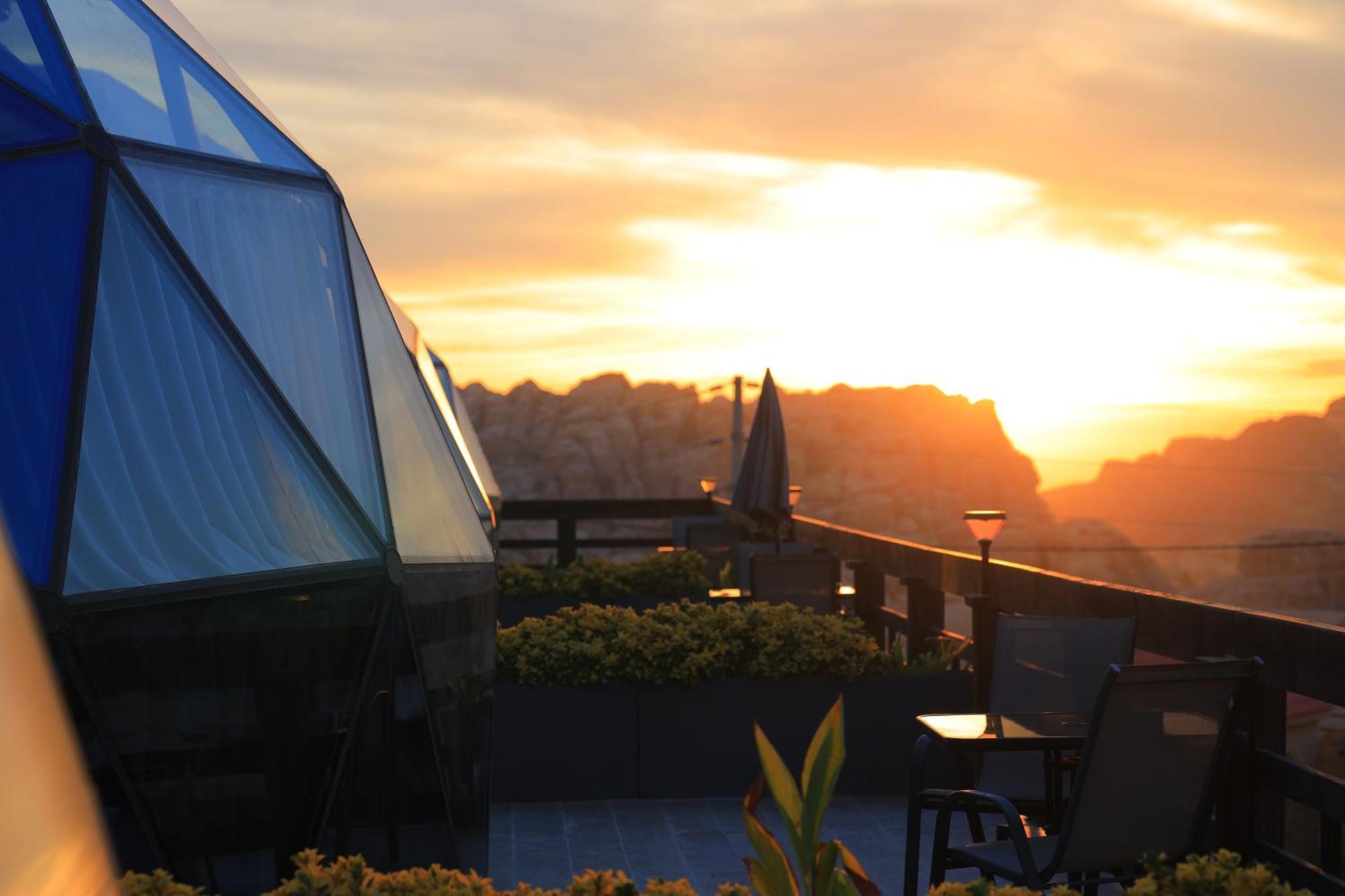 Petra Seasons Luxury Resort Al Hayy Екстериор снимка